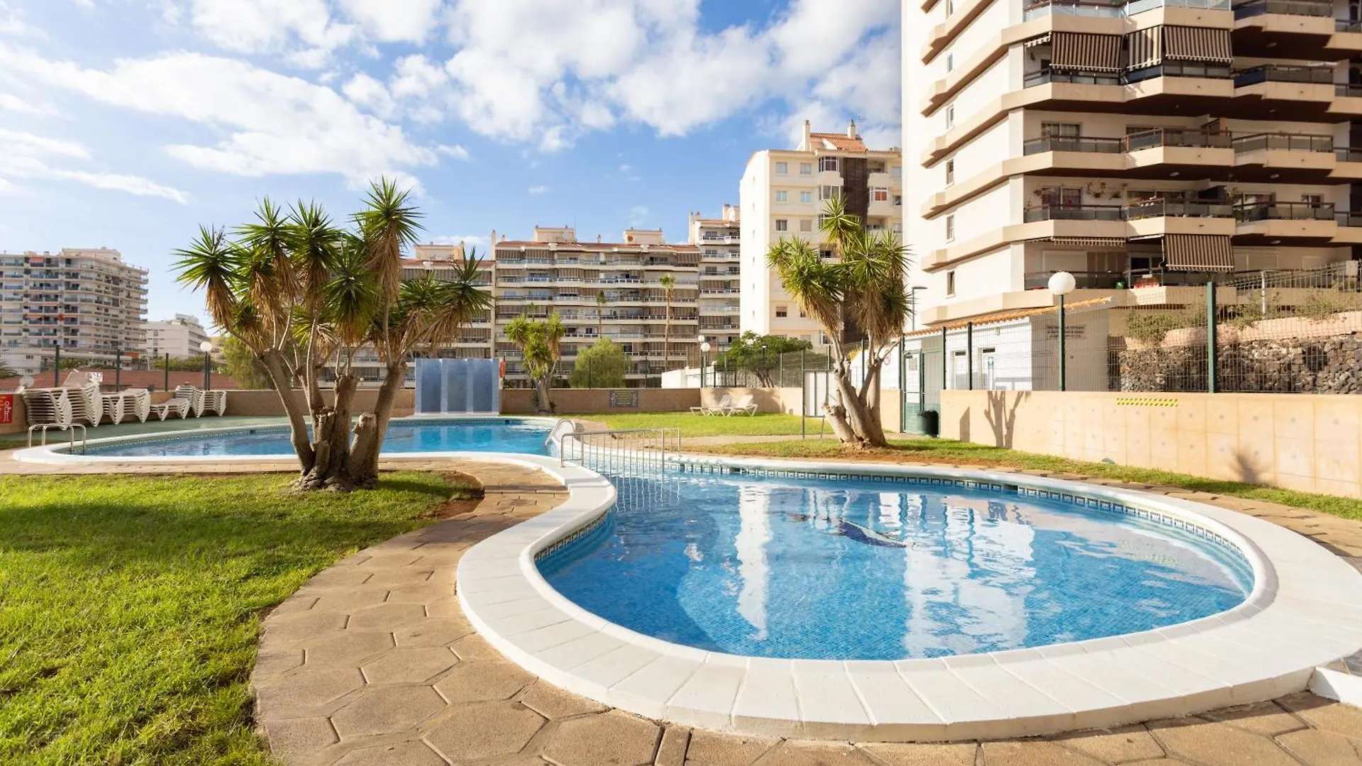 Apartamento Jasmine Arona Apartman